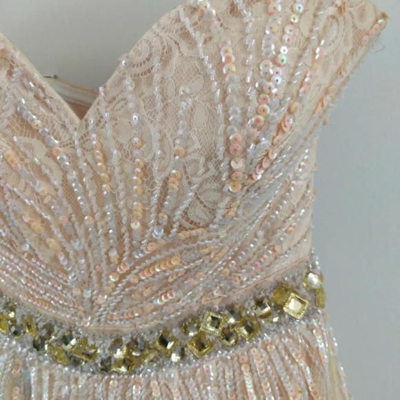 Sherri Hill Prom Homecoming Princess Dress Strapless Sweetheart Beaded Peach GUC - Picture 4 of 6